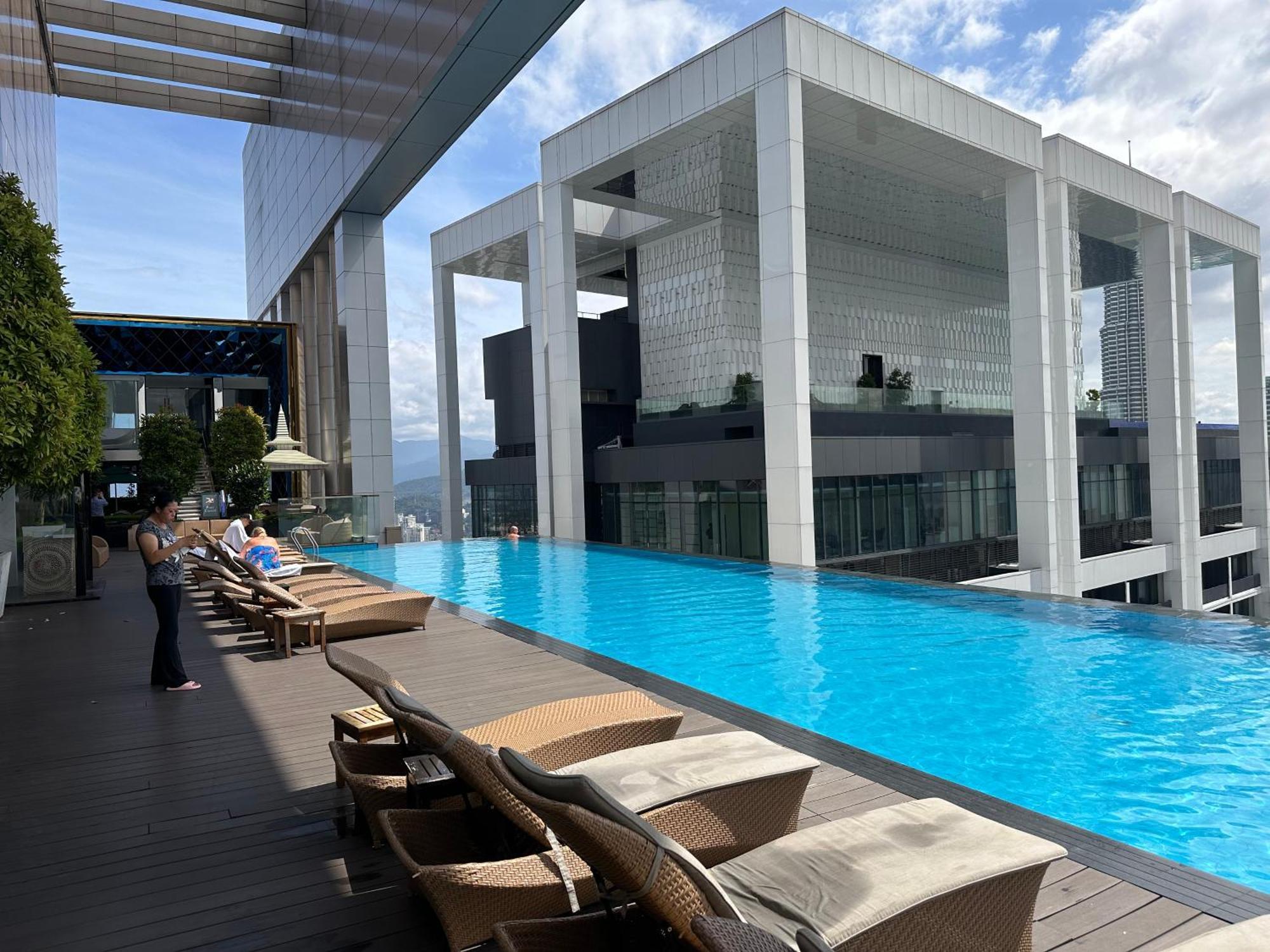 The Platinum Kuala Lumpur By Crown Suites Extérieur photo